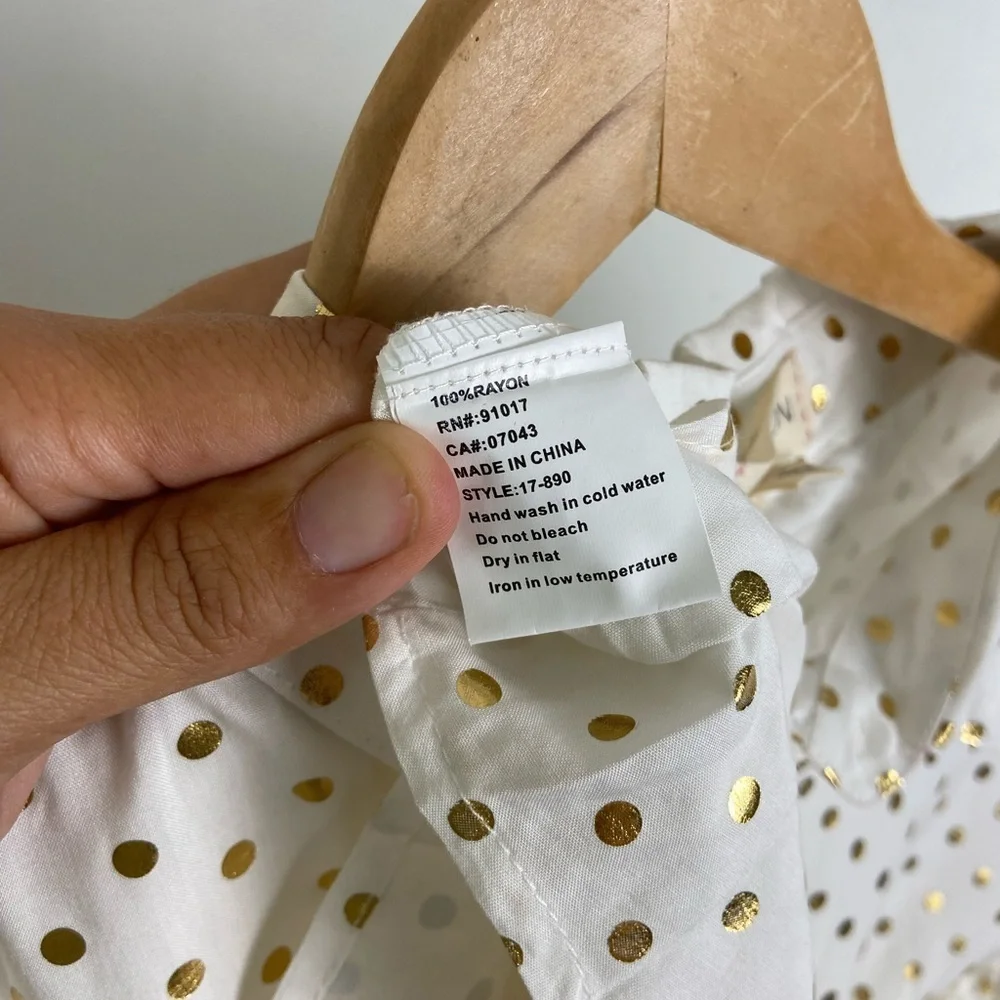 Luna Moon Women's large, gold poke-a-dot, empire waist, botton up blouse. - Picture 5 of 5